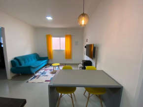 Casa em Bertioga condomínio 250 metros da praia